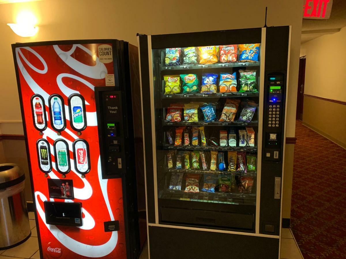 Days Inn By Wyndham Hartsfield Jackson Atlanta Airport West College Park Екстер'єр фото